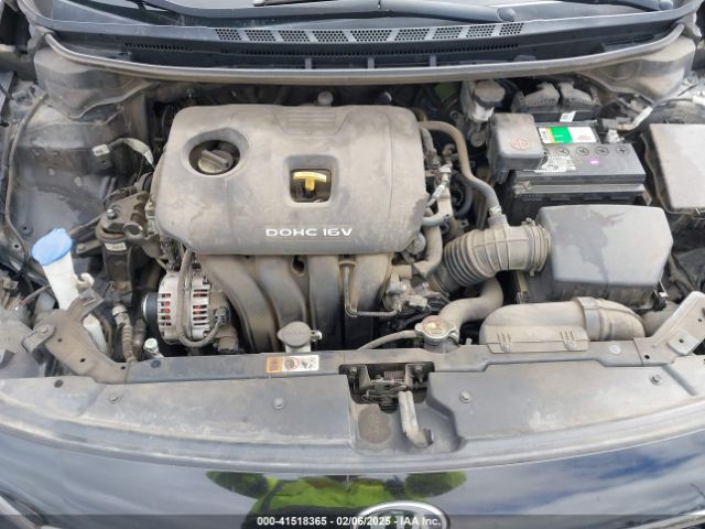 3KPFL4A79JE262984 KIA FORTE S