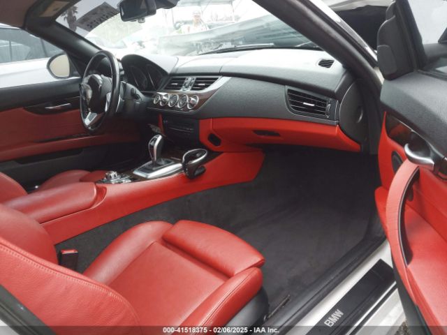 2013 BMW Z4 WBALL5C50DJ104364 Photo 4