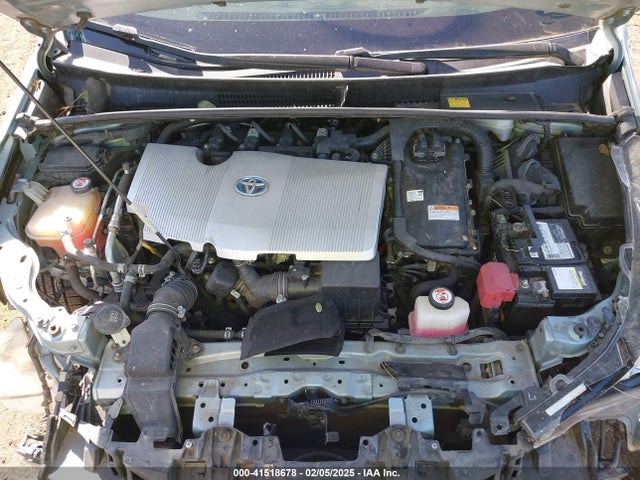 JTDKBRFU1H3558404 Toyota Prius Two