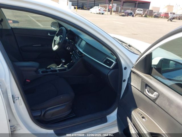 5XXGT4L35LG402277 KIA Optima Lx