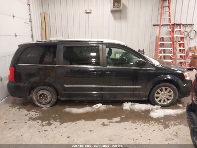 Chrysler Town & Country Touring 2015 2C4RC1BG2FR588593 Image 13