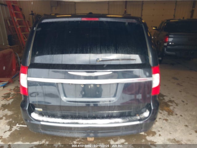 Chrysler Town & Country Touring 2015 2C4RC1BG2FR588593 Image 16