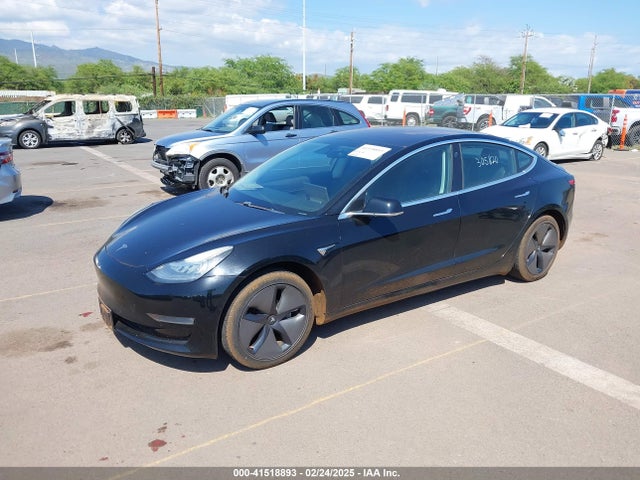 2019 TESLA MODEL 3 5YJ3E1EA2KF305820 Photo 1