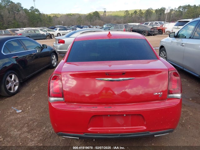 2C3CCABG8GH135094 Chrysler 300 300s