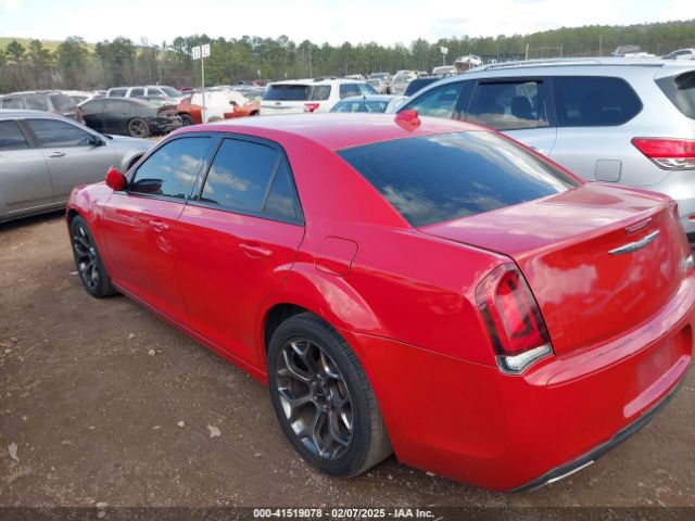 2016 CHRYSLER 300 2C3CCABG8GH135094 Photo 2