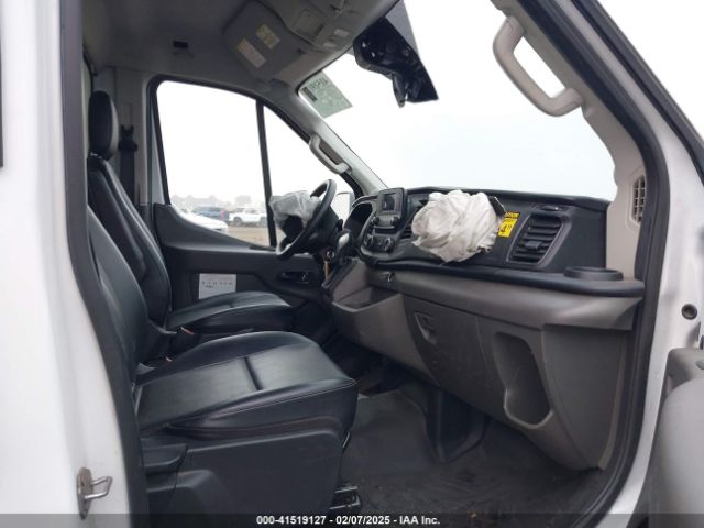 1FDBF6Z80NKA35910 Ford Transit-350 Cab