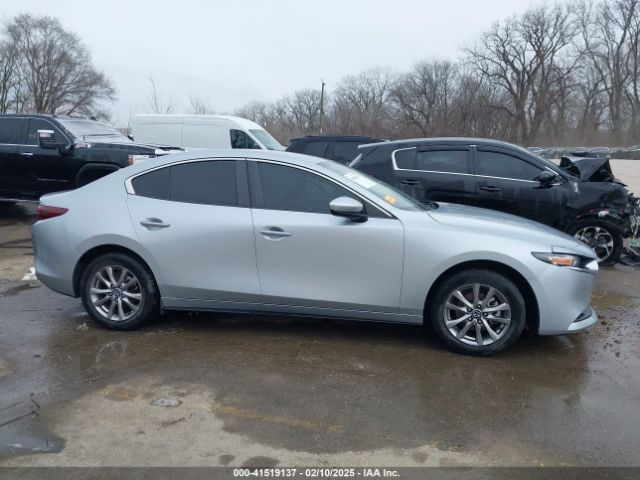 JM1BPABL4K1110113 Mazda MAZDA3