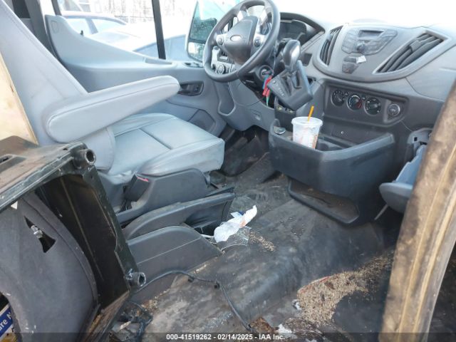 1FTYR2CM7KKB15379 Ford Transit-250