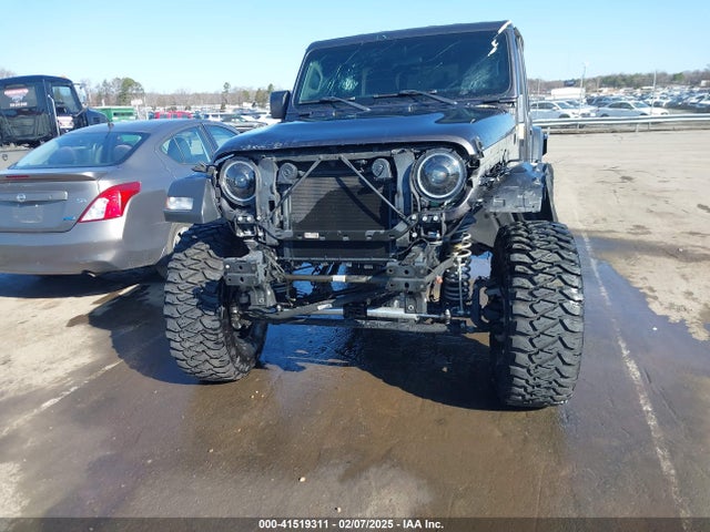 1C4HJXDG2KW612913 Jeep Wrangler Unlimited Sport S 4x4