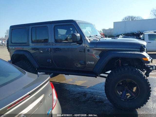 1C4HJXDG2KW612913 Jeep Wrangler Unlimited Sport S 4x4