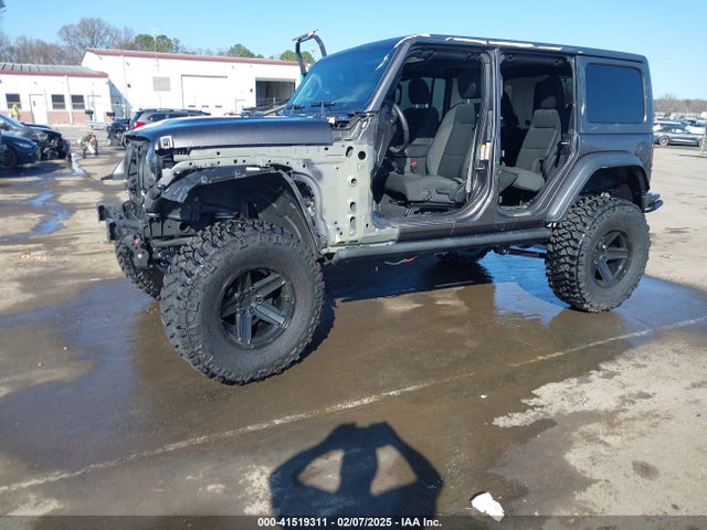 1C4HJXDG2KW612913 Jeep Wrangler Unlimited Sport S 4x4