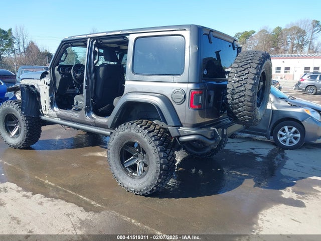 1C4HJXDG2KW612913 Jeep Wrangler Unlimited Sport S 4x4