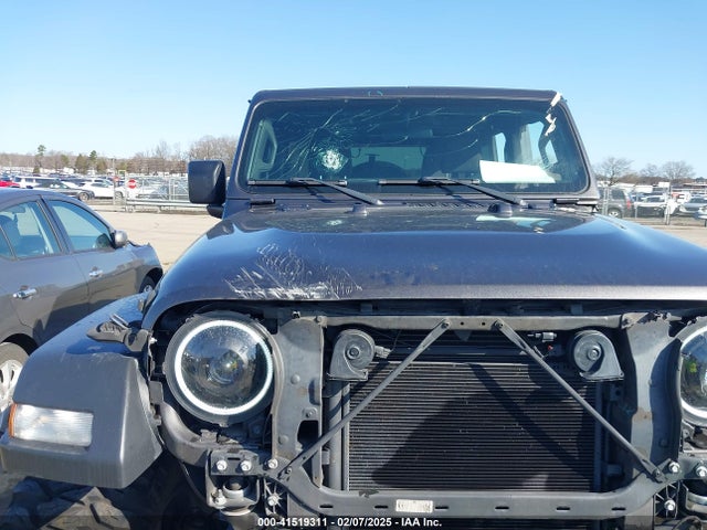 1C4HJXDG2KW612913 Jeep Wrangler Unlimited Sport S 4x4