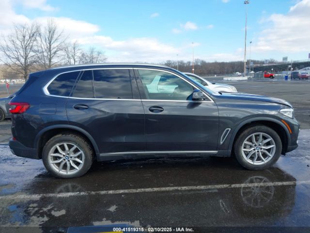 5UXCR6C55KLL51239 BMW X5 Xdrive40i