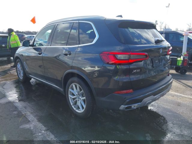 5UXCR6C55KLL51239 BMW X5 Xdrive40i
