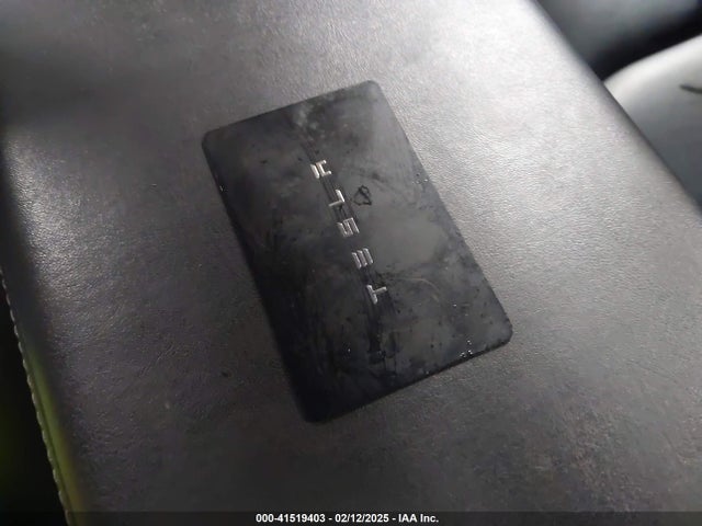 2019 TESLA MODEL 3 5YJ3E1EA3KF482909 Photo 10