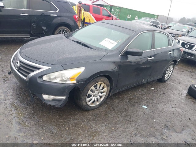 Nissan Altima 2.5 S 2015 1N4AL3AP5FN389499 Image 2