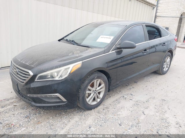 Hyundai SONATA SE 2015 5NPE24AF6FH239638 Image 2