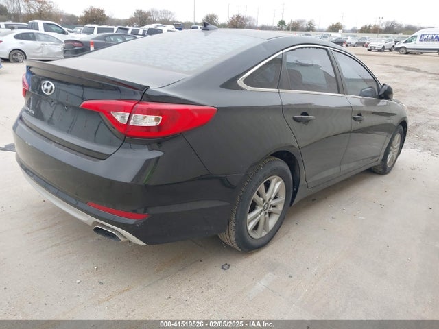 Hyundai SONATA SE 2015 5NPE24AF6FH239638 Image 4