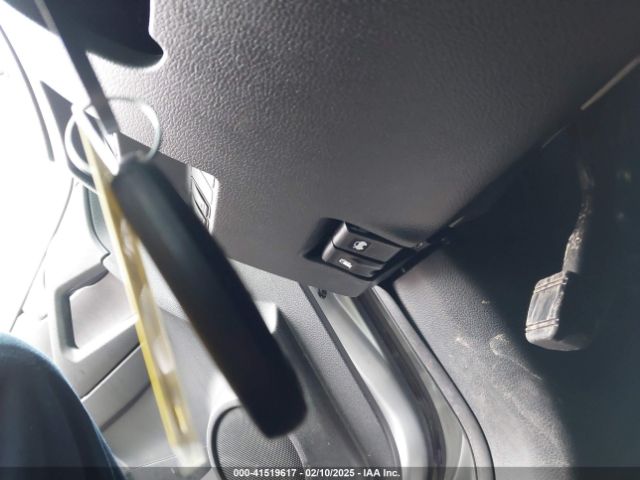 KNMAT2MT6FP515466 Nissan ROGUE SV
