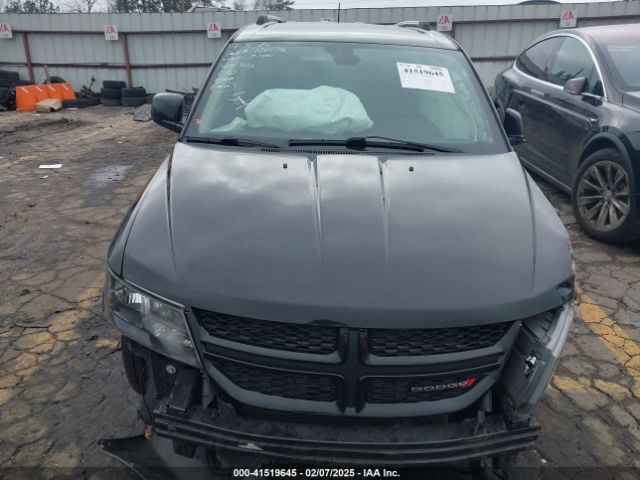 3C4PDCGGXKT717700 Dodge Journey Crossroad