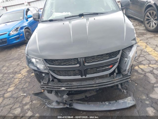 3C4PDCGGXKT717700 Dodge Journey Crossroad