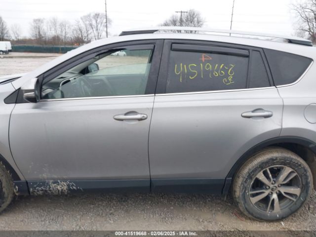 2T3RFREV1JW842728 Toyota Rav4 Adventure/xle