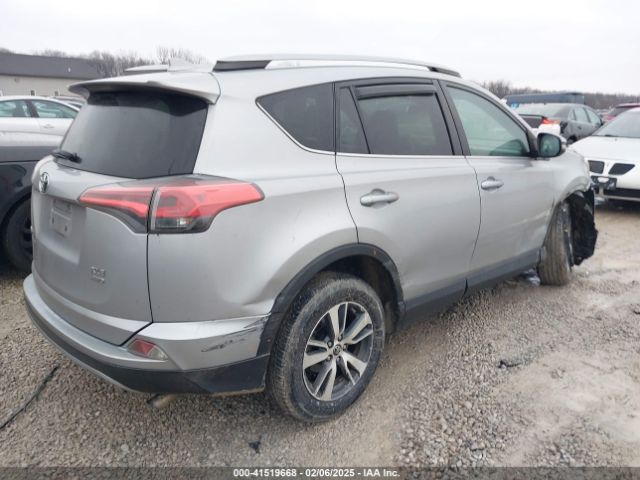 2T3RFREV1JW842728 Toyota Rav4 Adventure/xle