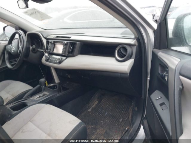 2T3RFREV1JW842728 Toyota Rav4 Adventure/xle