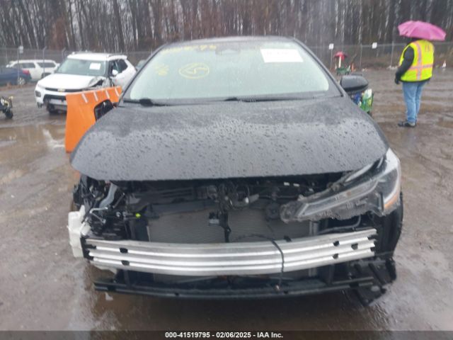 5YFB4MDE7PP025083 Toyota COROLLA LE