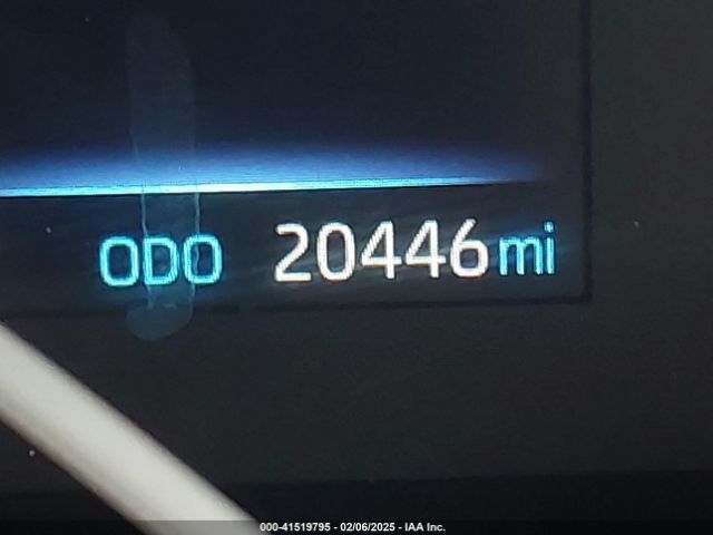 5YFB4MDE7PP025083 Toyota COROLLA LE