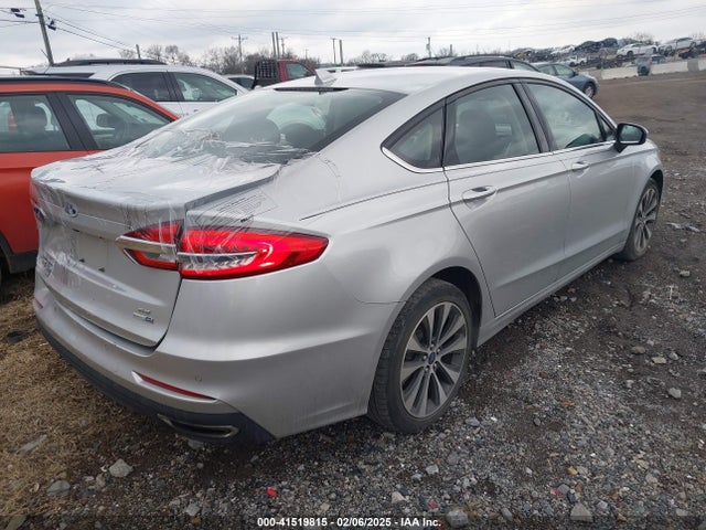Ford FUSION SE 2019 3FA6P0T99KR236736 Image 4