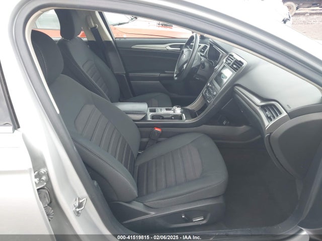 Ford FUSION SE 2019 3FA6P0T99KR236736 Image 5