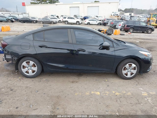 1G1BC5SM7J7136379 Chevrolet Cruze Ls Auto