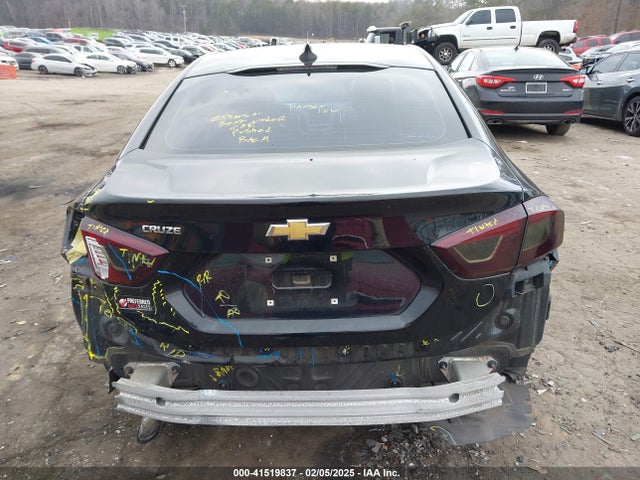 1G1BC5SM7J7136379 Chevrolet Cruze Ls Auto