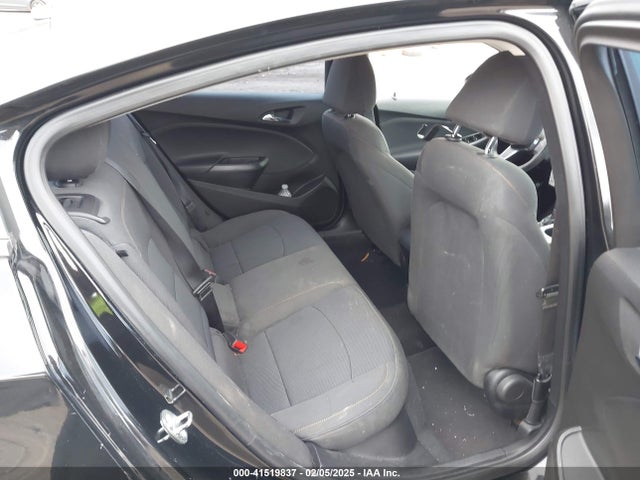 1G1BC5SM7J7136379 Chevrolet Cruze Ls Auto