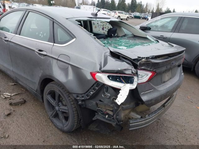 3FA6P0H9XGR283001 Ford FUSION SE
