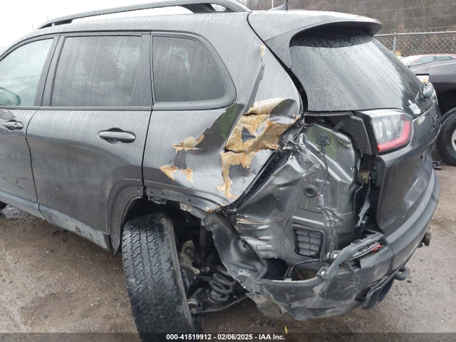 1C4PJMCX4ND525297 Jeep Cherokee X 4x4