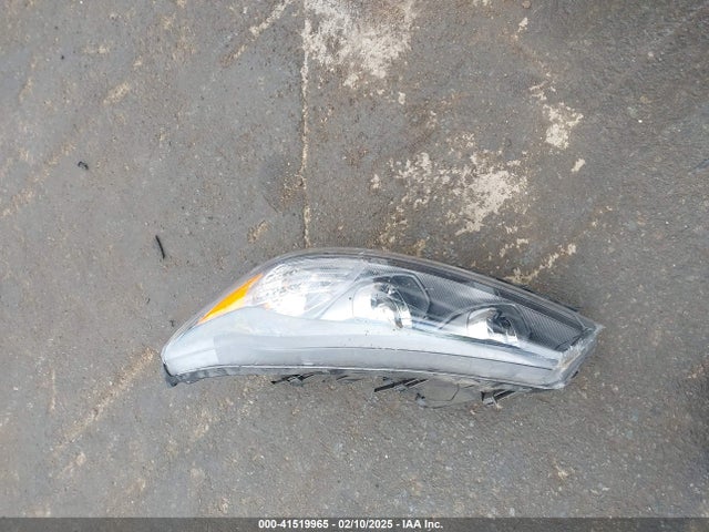 5XYPGDA53KG482987 KIA Sorento 3.3l Lx