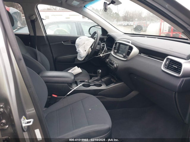 5XYPGDA53KG482987 KIA Sorento 3.3l Lx