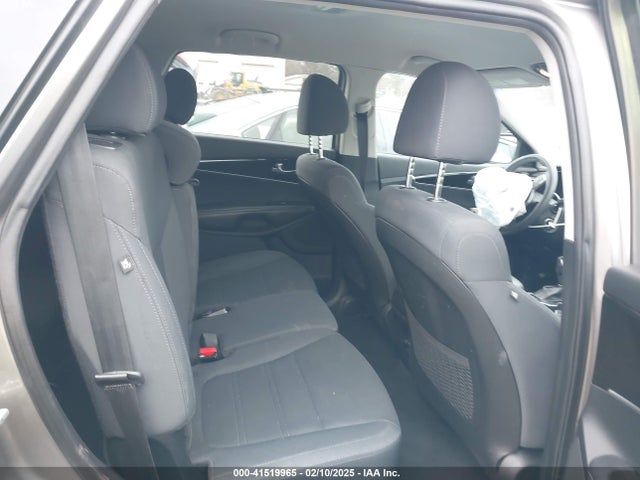 5XYPGDA53KG482987 KIA Sorento 3.3l Lx