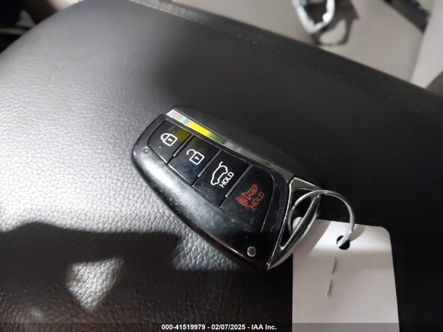 KM8SRDHF1HU251592 Hyundai Santa Fe Limited Ultimate
