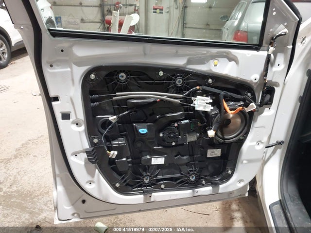KM8SRDHF1HU251592 Hyundai Santa Fe Limited Ultimate