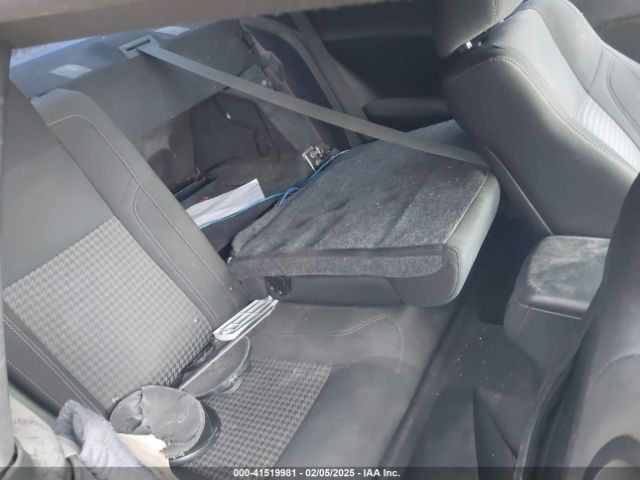 2C3CDZAG9GH107673 Dodge Challenger Sxt