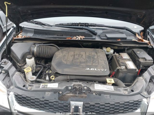 2C4RDGCGXHR858414 Dodge Grand Caravan Sxt