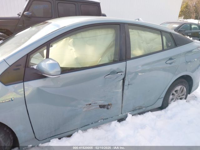 JTDKBRFU4G3017233 Toyota Prius Two