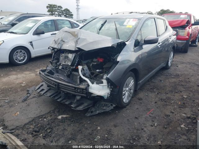 1N4AZ1BV3NC554735 Nissan Leaf S 40 Kwh
