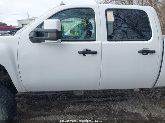 2010 Chevrolet Silverado 2500hd Ltz მანქანა იყიდება აუქციონზე, vin: 1GC4KYB62AF113636, აუქციონის ნომერი: 41520035