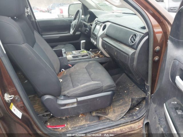 5TFDW5F19GX531275 Toyota Tundra Sr5 5.7l V8
