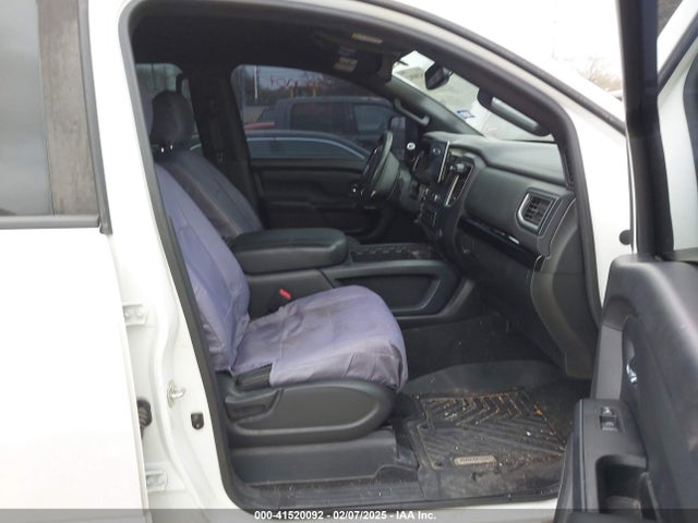 1N6BA1F41JN517234 Nissan Titan Xd Sv Diesel